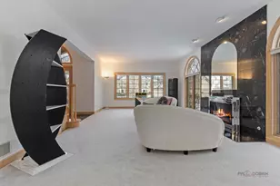 395 Blue Ash Dr, Buffalo Grove, IL 60089 - Photo 5