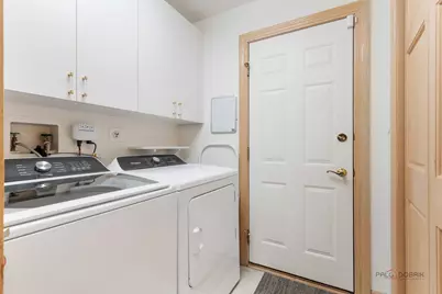 395 Blue Ash Drive, Buffalo Grove, IL 60089 - Photo 15