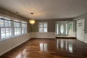 1009 61st St, La Grange Highlands, IL 60525 - Photo 5