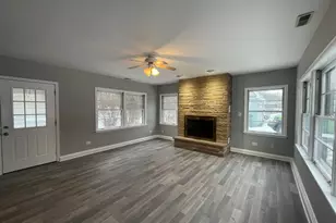 1009 61st St, La Grange Highlands, IL 60525 - Photo 9