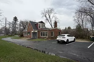 1009 61st St, La Grange Highlands, IL 60525 - Photo 3