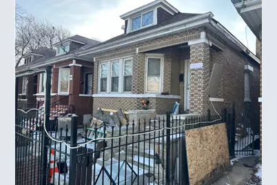 2107 W 70th Place, Chicago, IL 60636 - Photo 3