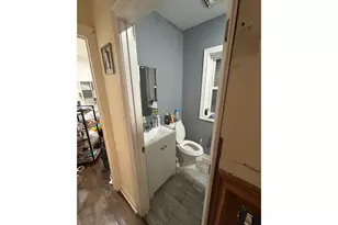 2107 W 70th Pl, Chicago, IL 60636 - Photo 9