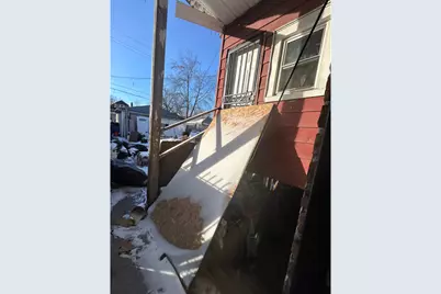 2107 W 70th Place, Chicago, IL 60636 - Photo 5