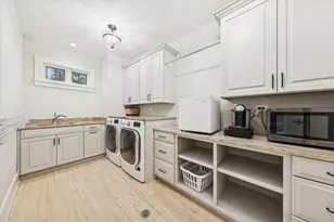 415 N Adams St, Hinsdale, IL 60521 - Photo 29