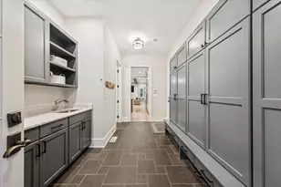 415 N Adams St, Hinsdale, IL 60521 - Photo 17