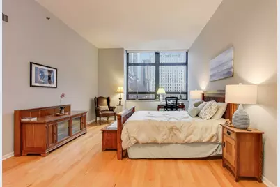 680 N Lake Shore Drive #221, Chicago, IL 60611 - Photo 23