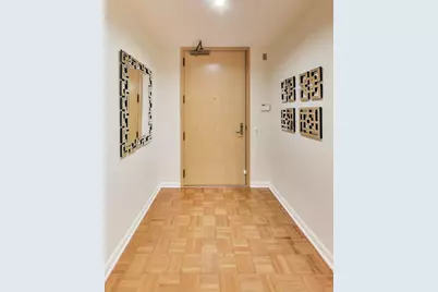 680 N Lake Shore Drive #221, Chicago, IL 60611 - Photo 9