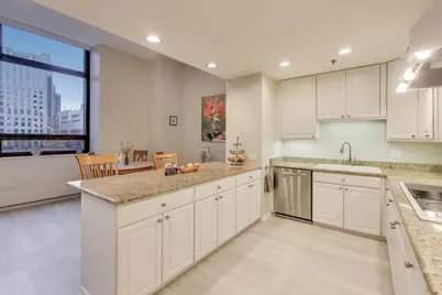 680 N Lake Shore Drive #221, Chicago, IL 60611 - Photo 19