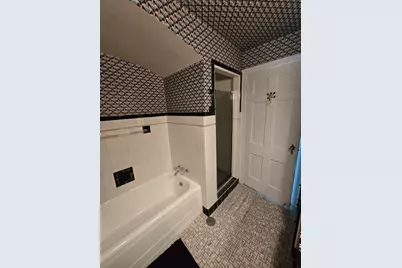 423 N Highland Avenue, Rockford, IL 61107 - Photo 29