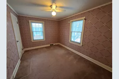 423 N Highland Avenue, Rockford, IL 61107 - Photo 27