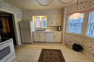 423 N Highland Ave, Rockford, IL 61107 - Photo 15