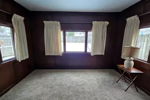 423 N Highland Ave, Rockford, IL 61107 - Photo 9