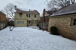 423 N Highland Ave, Rockford, IL 61107 - Photo 3