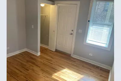 1929 W Montrose Avenue #1S, Chicago, IL 60613 - Photo 9