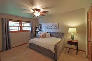 17624 Rosewood Ln, Tinley Park, IL 60487 - Photo 11