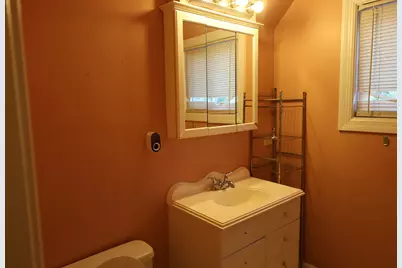 2911 Emmaus Avenue, Zion, IL 60099 - Photo 21