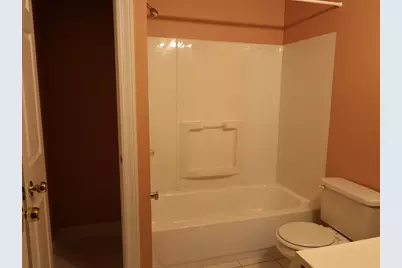 2911 Emmaus Avenue, Zion, IL 60099 - Photo 15