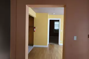 2911 Emmaus Ave, Zion, IL 60099 - Photo 9