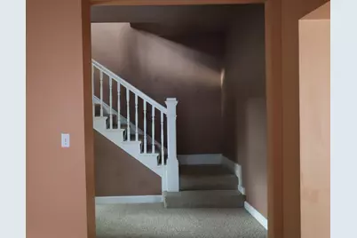 2911 Emmaus Avenue, Zion, IL 60099 - Photo 7