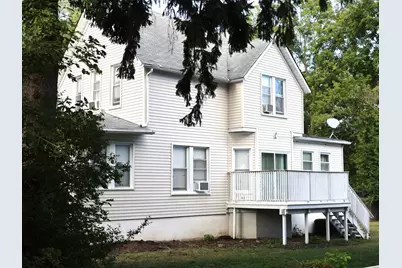 2911 Emmaus Avenue, Zion, IL 60099 - Photo 3