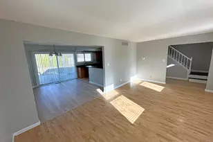 908 Parker Dr, Schaumburg, IL 60194 - Photo 3