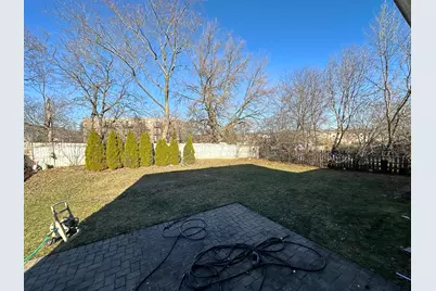 908 Parker Drive, Schaumburg, IL 60194 - Photo 19