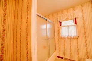 601 E Porter Ave, Watseka, IL 60970 - Photo 29