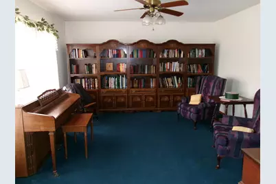 [Address not provided], Peru, IL 61354 - Photo 3