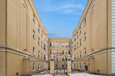 7411 N Hoyne Avenue #3, Chicago, IL 60645 - Photo 1