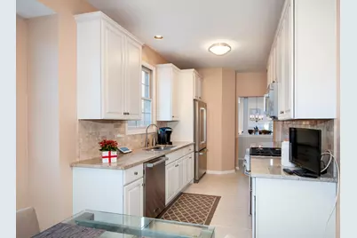 120 Fairway Drive, La Grange, IL 60525 - Photo 11