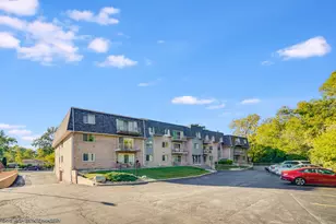 18855 Burnham Ave, Lansing, IL 60438 - Photo 19