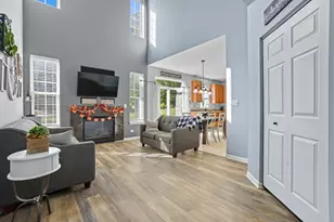 8317 Pembridge Ct, Joliet, IL 60431 - Photo 3