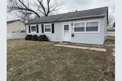 1703 Hedge Road, Champaign, IL 61821 - Photo 1