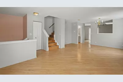 570 N Triumph Court, Hainesville, IL 60073 - Photo 5