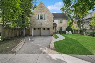 526 Orchard Ln, Winnetka, IL 60093 - Photo 1