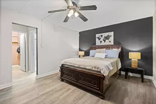 10831 S Keating Ave, Oak Lawn, IL 60453 - Photo 9