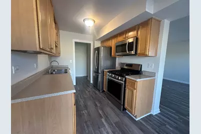 306 Northwestern Court #B, Bloomingdale, IL 60108 - Photo 5