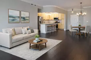 5036 W Pensacola Ave, Chicago, IL 60641 - Photo 3