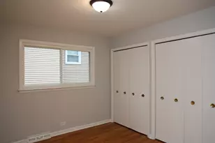 9622 Kildare Ave, Skokie, IL 60076 - Photo 17