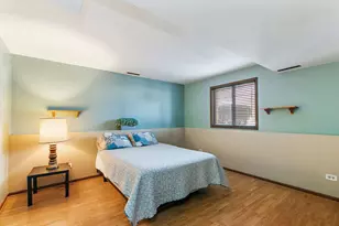 183 Brookside Dr, Elgin, IL 60123 - Photo 27