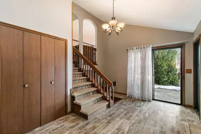 183 Brookside Drive, Elgin, IL 60123 - Photo 5