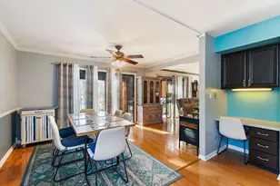 183 Brookside Dr, Elgin, IL 60123 - Photo 9