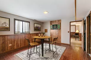 183 Brookside Dr, Elgin, IL 60123 - Photo 25