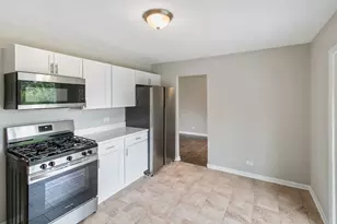 3316 Birchwood Dr, Hazel Crest, IL 60429 - Photo 11