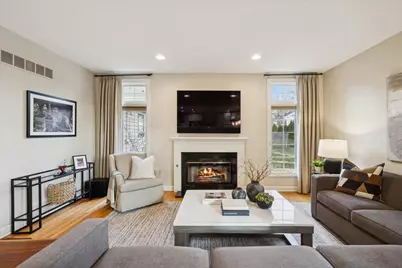 15 Gilbert Avenue, Clarendon Hills, IL 60514 - Photo 13