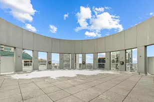 421 W Huron St, Chicago, IL 60654 - Photo 21