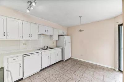 5019 Mulford Street #201, Skokie, IL 60077 - Photo 9