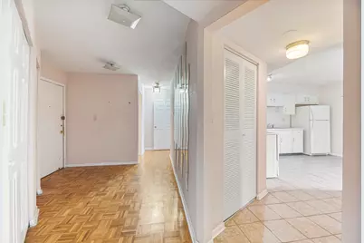 5019 Mulford Street #201, Skokie, IL 60077 - Photo 11