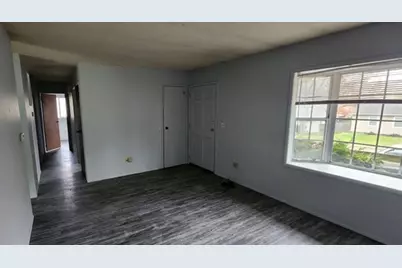 910 Timberline Drive, Danville, IL 61832 - Photo 3